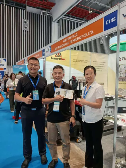Hebei TianyuLux Electromechanical Technology Co., Ltd. fait ses débuts au VILOG 2025, permettant la mise à niveau écologique de l'entreposage et de la logistique en Asie du Sud-Est avec un équipement professionnel de manutention de matériaux au lithium